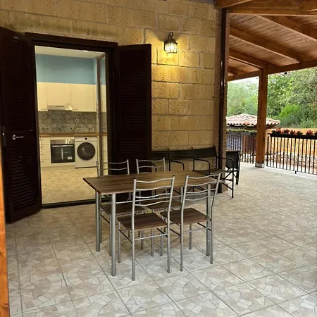 Domus Arco דירה איטרי
