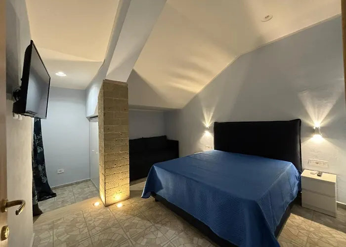Domus Arco Apartman Itri